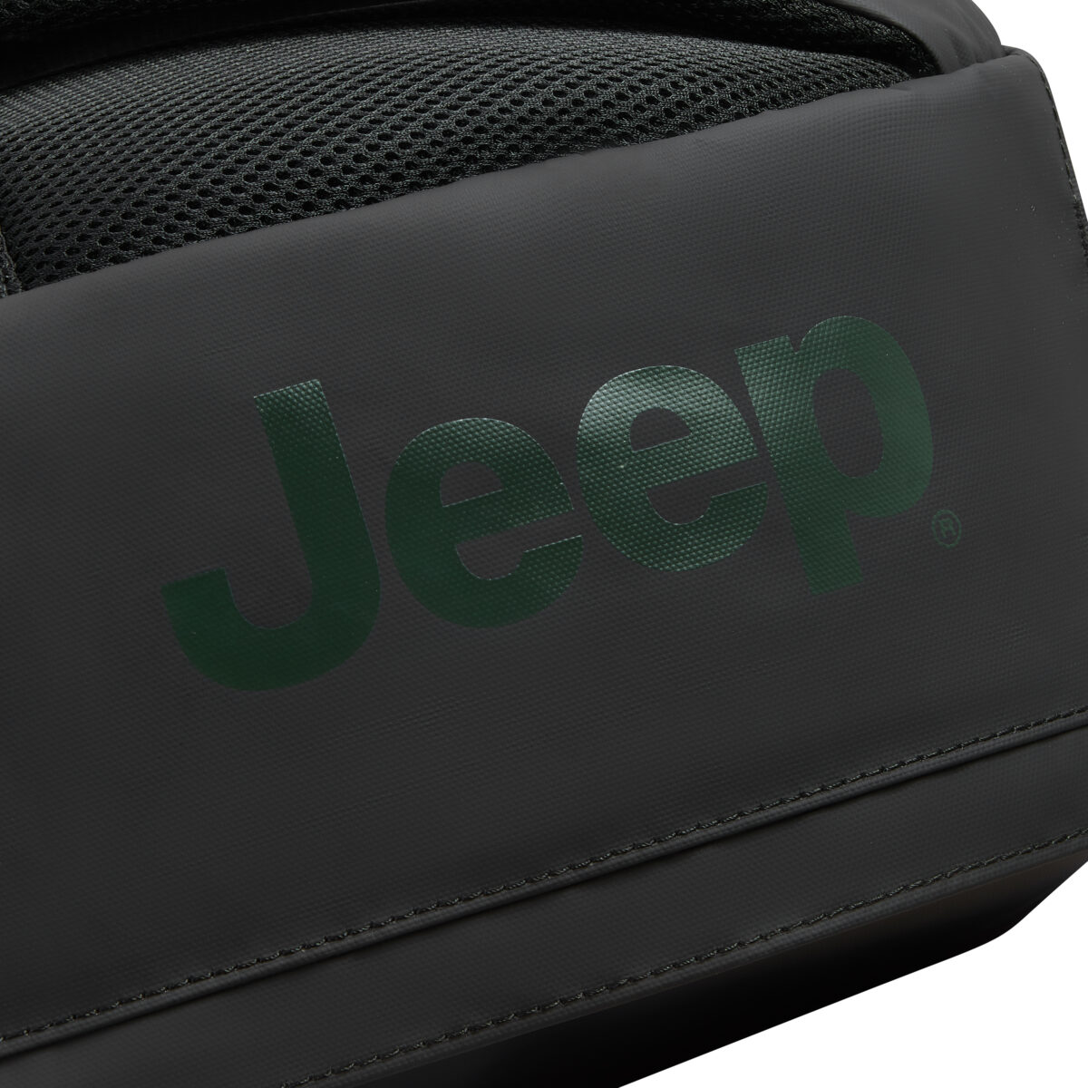 JEEP 17.3 INCH DUAL MATERIAL BACKPACK BLACK - Image 4