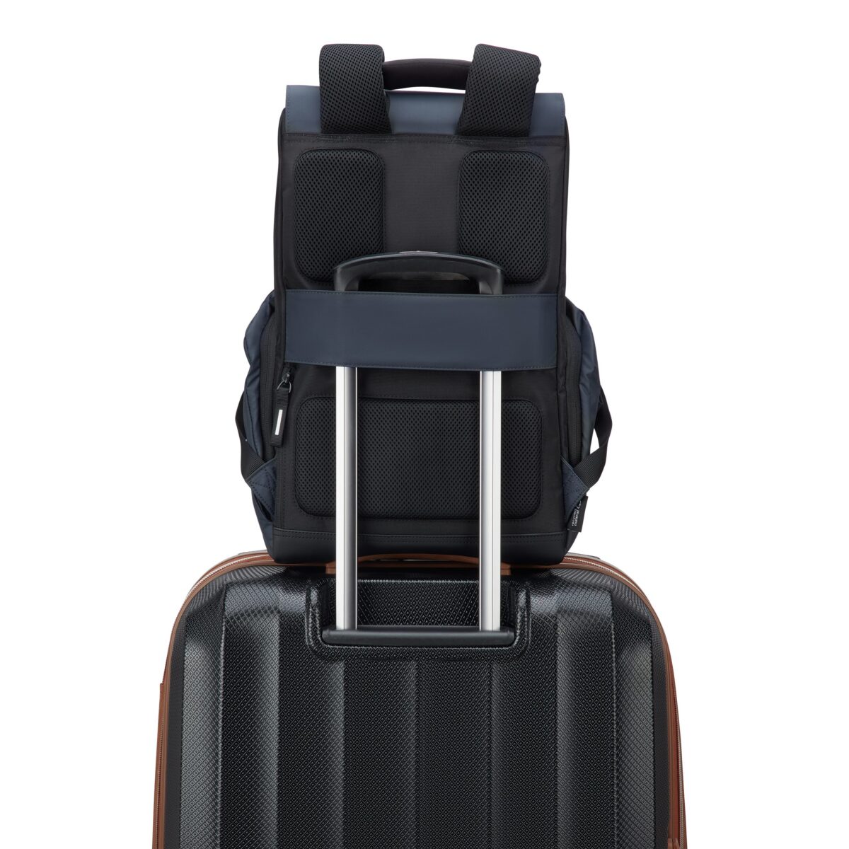 Securflap Backpack for 15" Laptop Black - Image 11