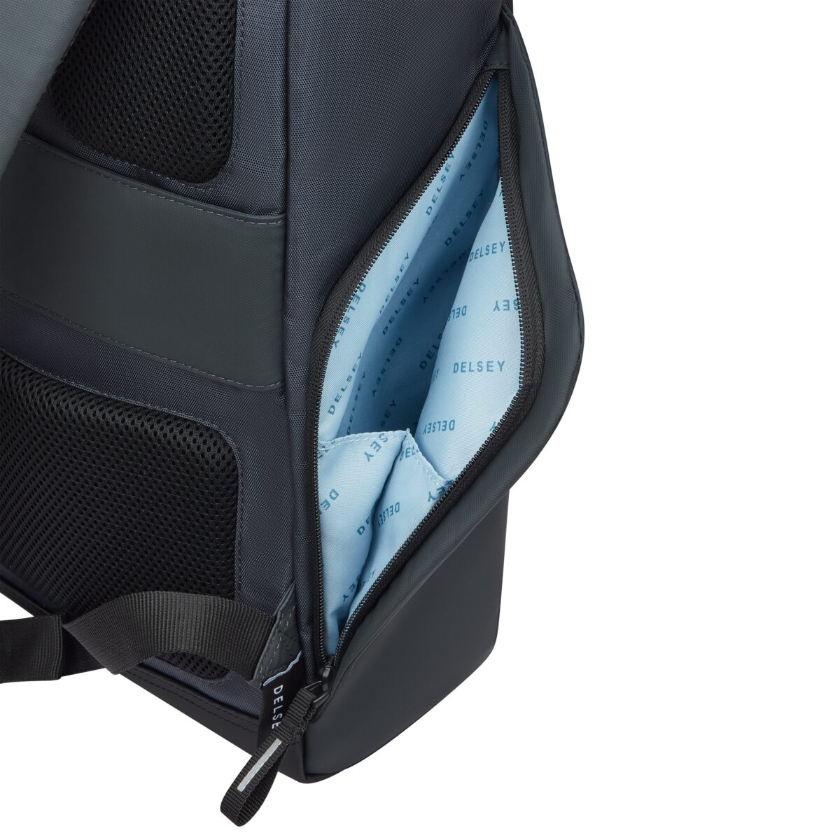 Securflap Backpack for 15" Laptop Graphite - Image 10