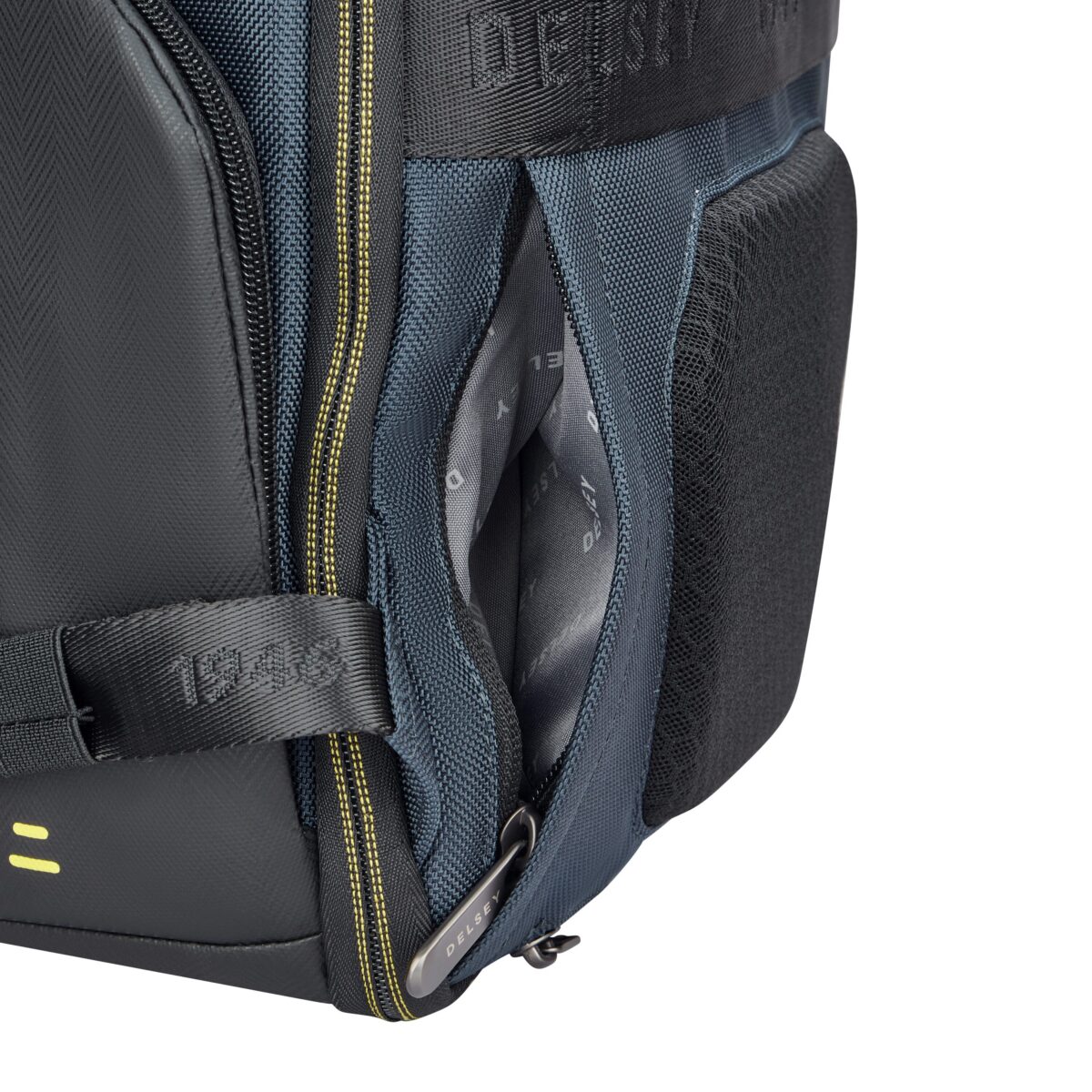 DLC Pro Backpack 15 Navy - Image 3